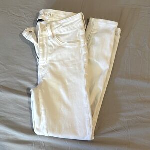 AE white jean, size 2 xshort